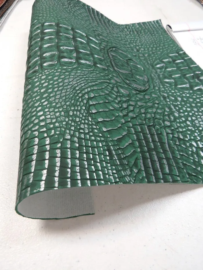 Caribbean Teal Metallic Caiman Gator Vinyl / 30 Yard Roll