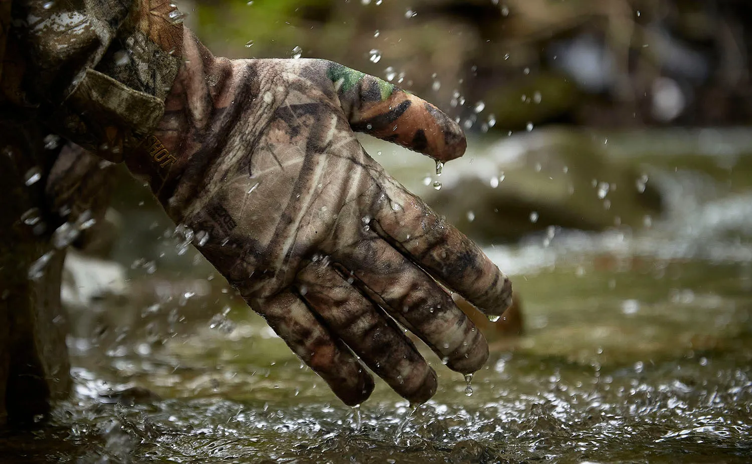 "Savage" Waterproof/Breathable Glove - Realtree EDGE®